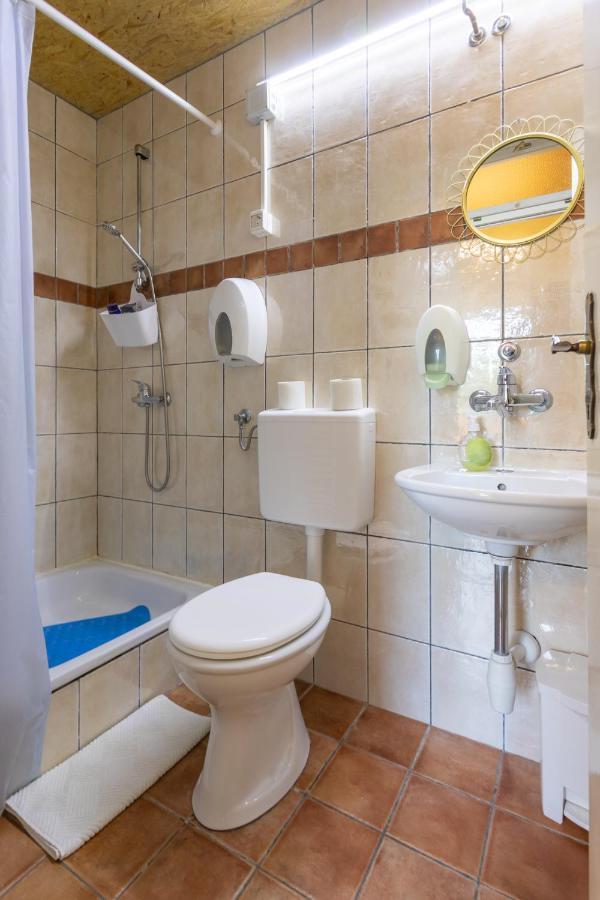 Kuca Za Odmor Baranjski Dvori Zmajevac Exterior photo
